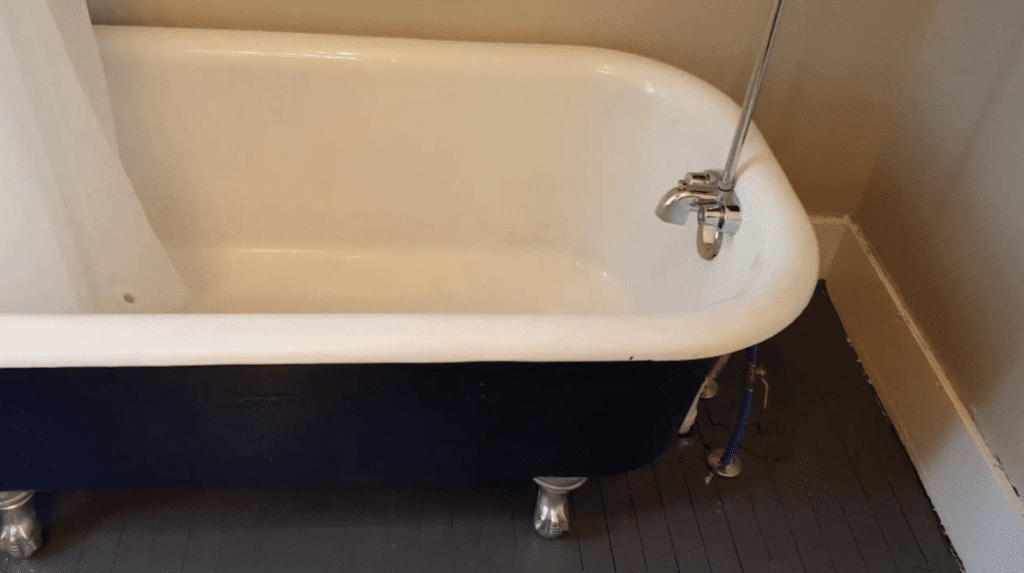 Antique clawfoot tub restoration
